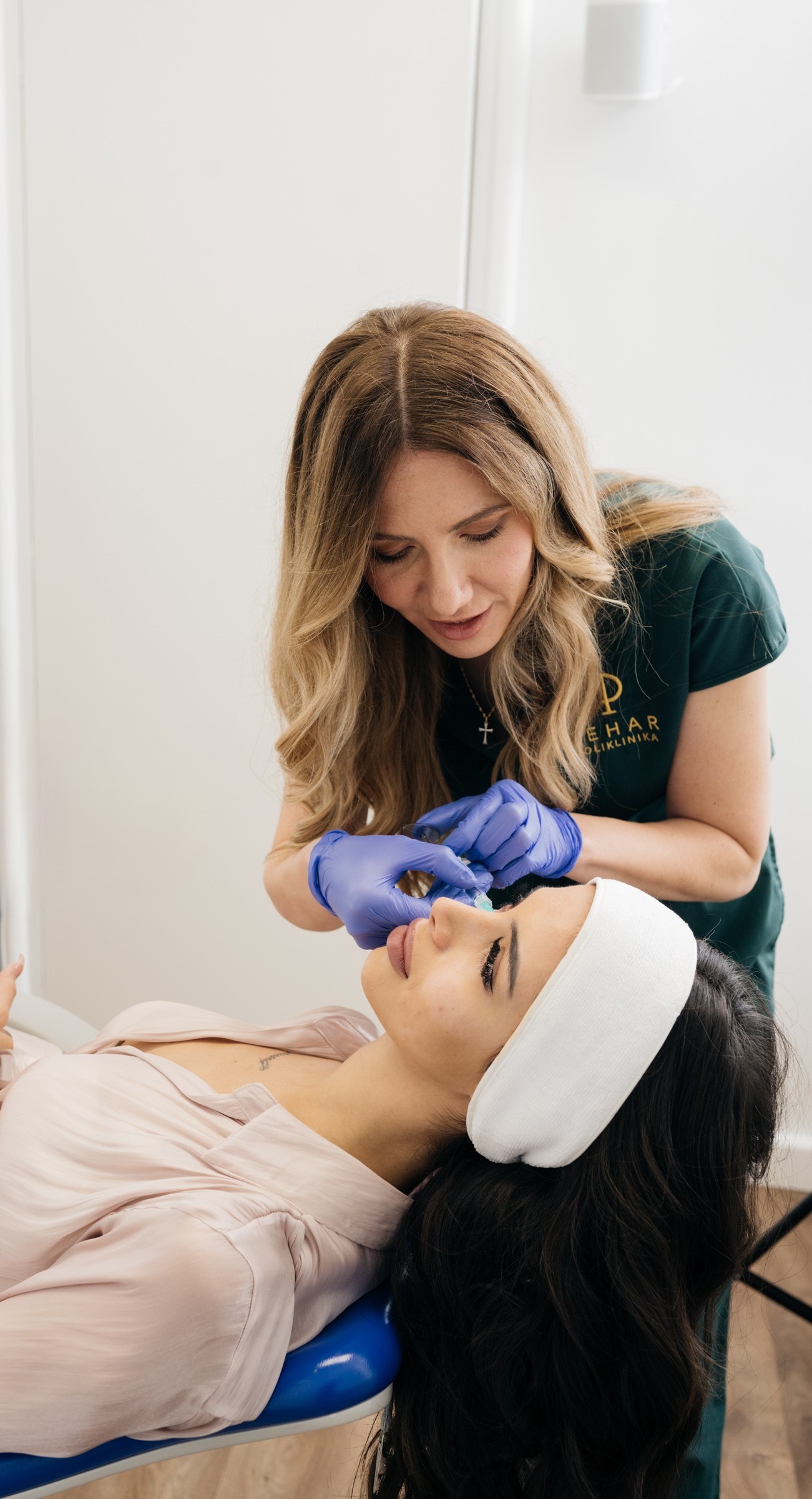 Zašto je važno tko Vam aplicira hijaluronske filere?